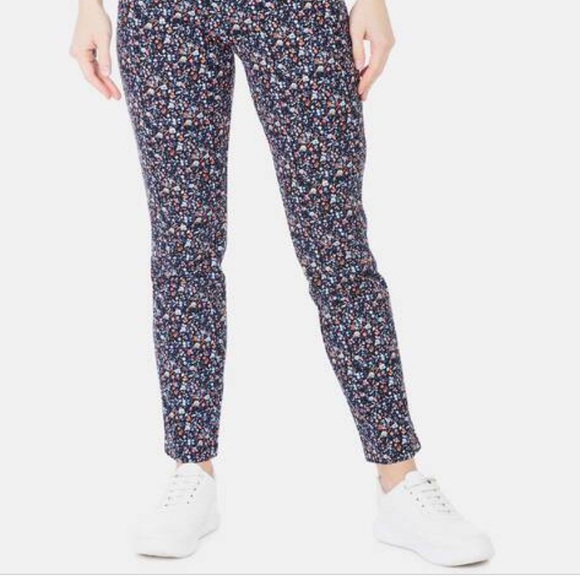 2/$35 😍 Gap bi-stretch skinny ankle pants/ in size 00 - Picture 2 of 6